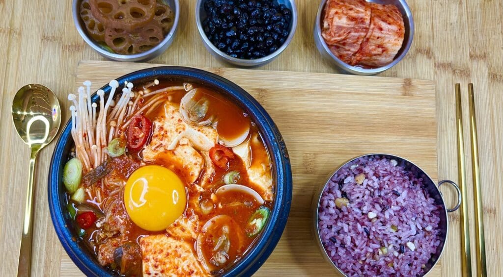 Top 10 Comfort Foods You’ve Probably Heard Of — But Still Can’t Imagine the Taste 5 Top 10 Comfort Foods You’ve Probably Heard Of — But Still Can’t Imagine the Taste