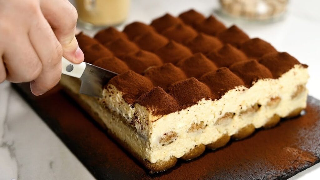 10 Most Famous and Delicious Cakes in the World