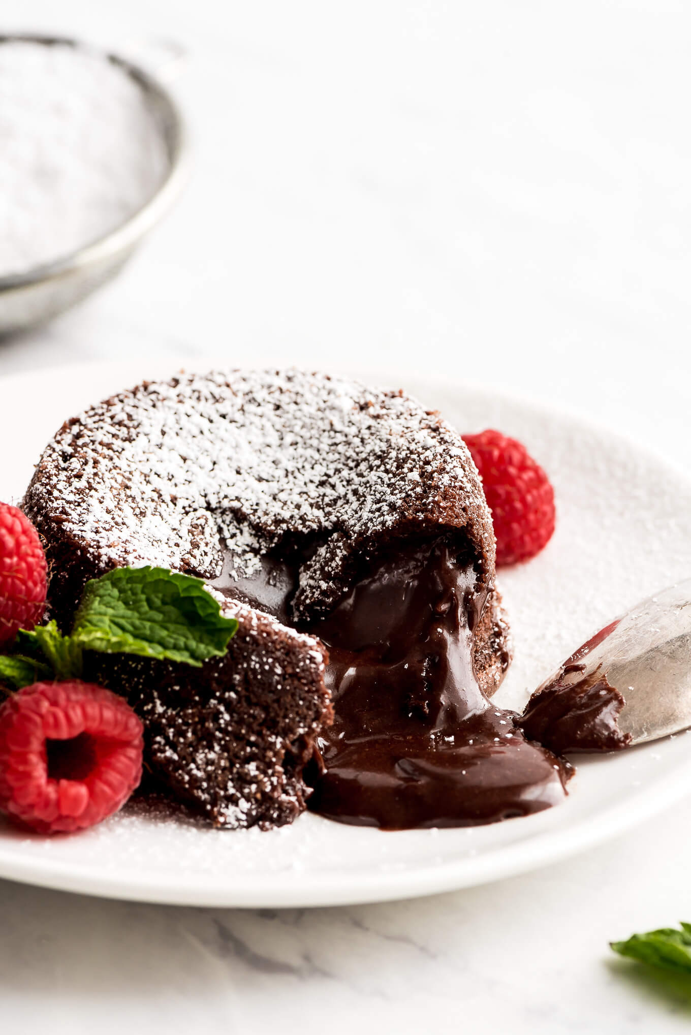 The Ultimate Chocoholic’s Bucket List: Top 10 Chocolate Desserts in the World