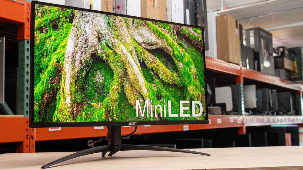 How to Pick a Monitor in 2026: IPS vs OLED vs Mini-LED — What the Specs Mean